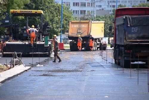 Kolejny etap prac budowlanych na al. Piłsudskiego